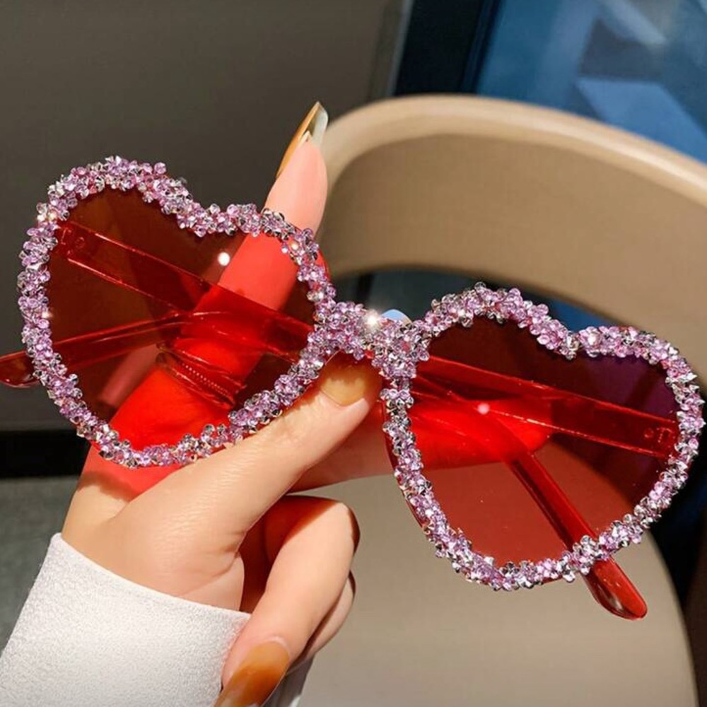 Heart-Shaped Crystal Sunglasses - Red and Gold